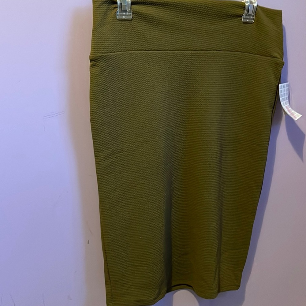 NWT LuLaRoe Cassie Skirt!